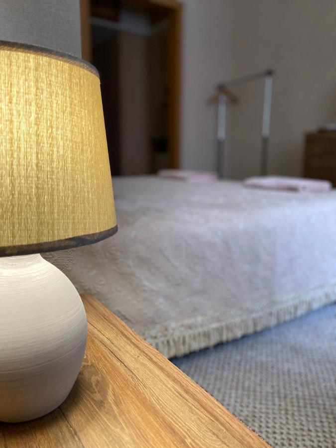 Family Apartment ลวีฟ ภายนอก รูปภาพ